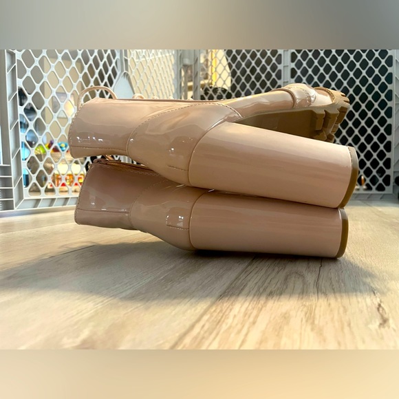 Nude High Heels (trade in progress) - Picture 3 of 5